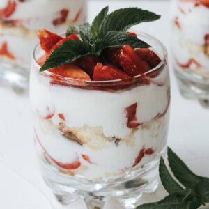 Strawberry marscapone verrine
